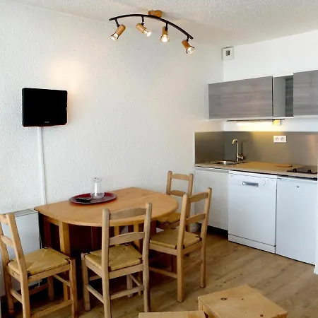 Lumineux Avec Balcon, Proche Pistes Et Commerces - Le Lavachet - Fr-1-502-474 * Tignes